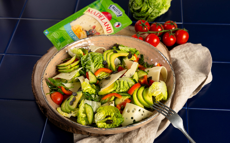 Zeleninov&yacute; sal&aacute;t s Madelandem Fit