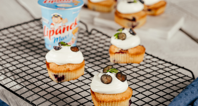 Borůvkové cupcakes s Tradičním Lipánkem