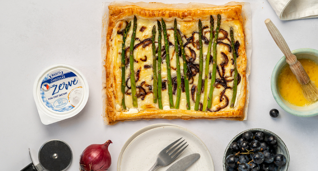 Chřestov&yacute; kol&aacute;č z listov&eacute;ho těsta