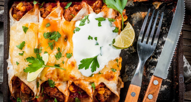 Enchiladas zapečené s Tylžským uzeným sýrem