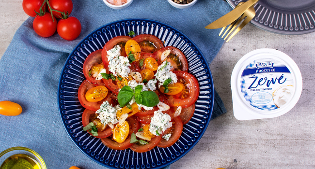 Rajčatové carpaccio s Jihočeským žervé