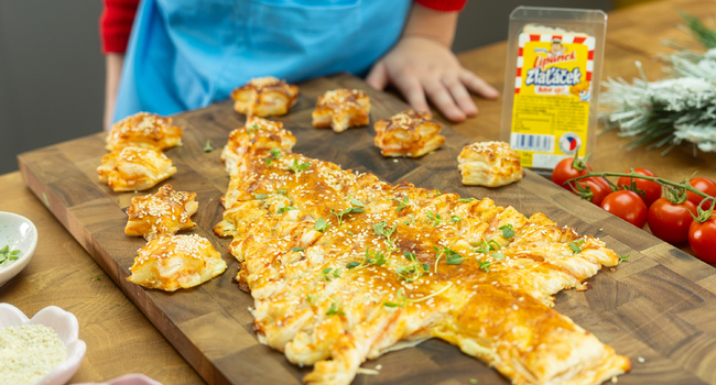 Vánoční stromeček se sýrem Lipánek Zlaťáček