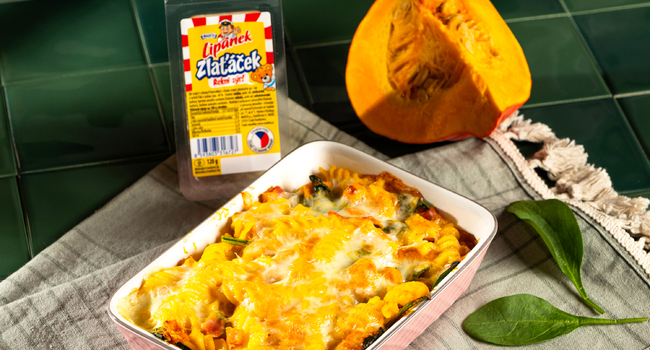 Zapečené těstoviny s dýní, Lipánkem Zlatáčkem, šunkou, špenátem a krémovou dýňovou omáčkou