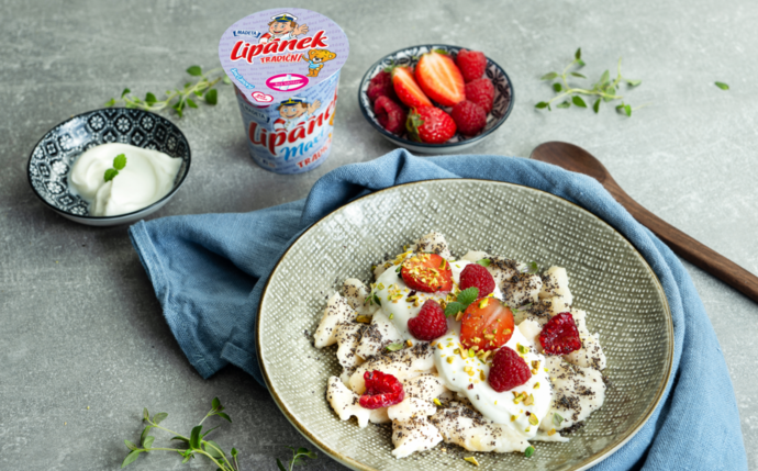 Kynuté halušky s ovocem a Lipánkem tradičním