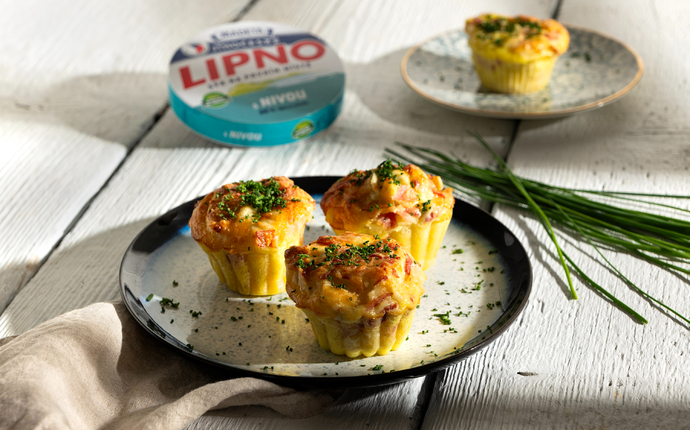 Tortillové sýrovo-vaječné muffiny s Jihočeským Lipnem s nivou