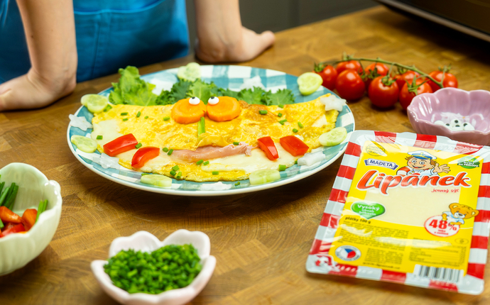 Vaječná omeleta se sýrem Lipánek