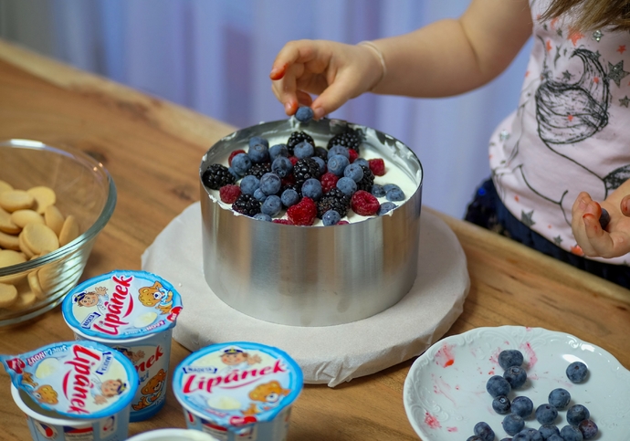 Lipánkovo-piškotový dort